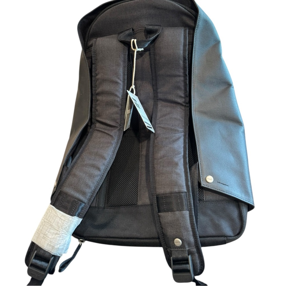 Moshi Tego Urban Backpack Charcoal Black Laptop Bag RFID Anti-Theft Design - Picture 7 of 10